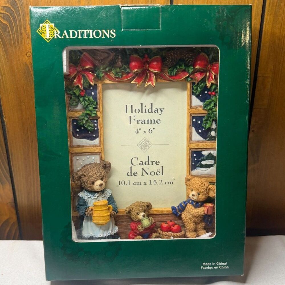 Vintage Traditions Holiday Bear Photo Frame – Fits 4" x 6" Photo